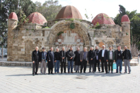 بالصور: وفد من المهندسين الأتراك في زيارة تفقدية للمباني الأثرية والمقدسات في يافا 